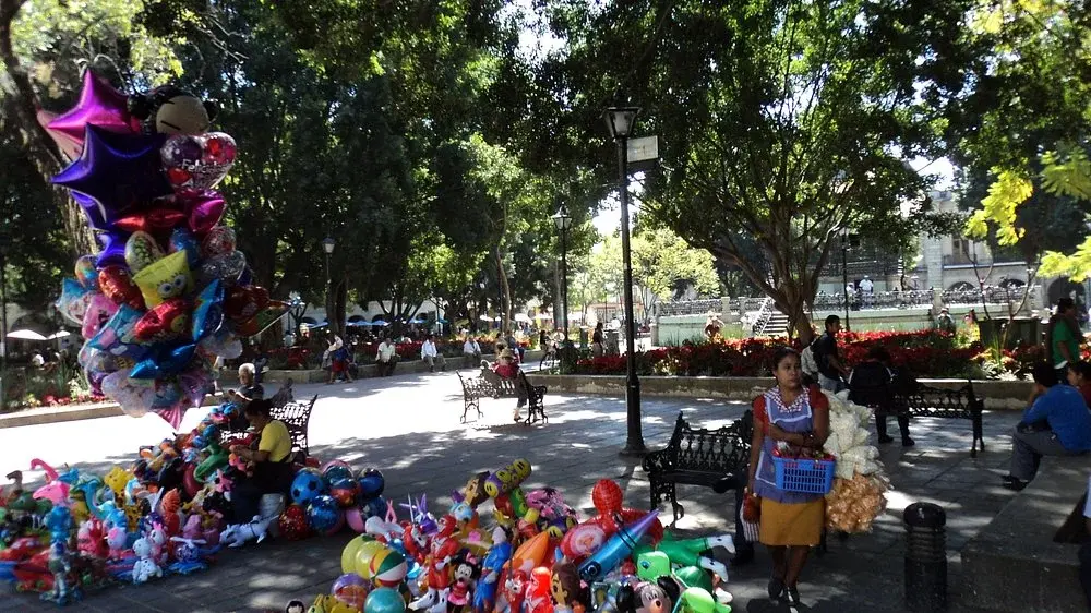 Zócalo de Oaxaca de Juárez. Foto: Qué Onda Oaxaca Zócalo de Oaxaca de Juárez. Foto: Qué Onda Oaxaca