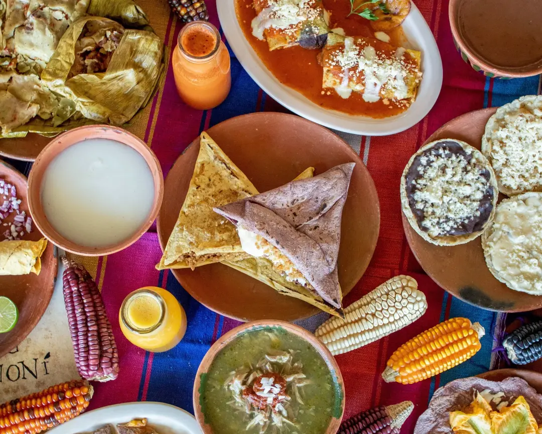 Tetelas en Itanoni, tortillería de maíz criollo en Oaxaca. Foto: Qué Onda Oaxaca Tetelas en Itanoni, tortillería de maíz criollo en Oaxaca. Foto: Qué Onda Oaxaca