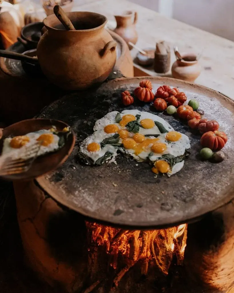 Huevos al comal en Levadura de Olla, Oaxaca. Foto: Levadura de Olla Huevos al comal en Levadura de Olla, Oaxaca. Foto: Levadura de Olla